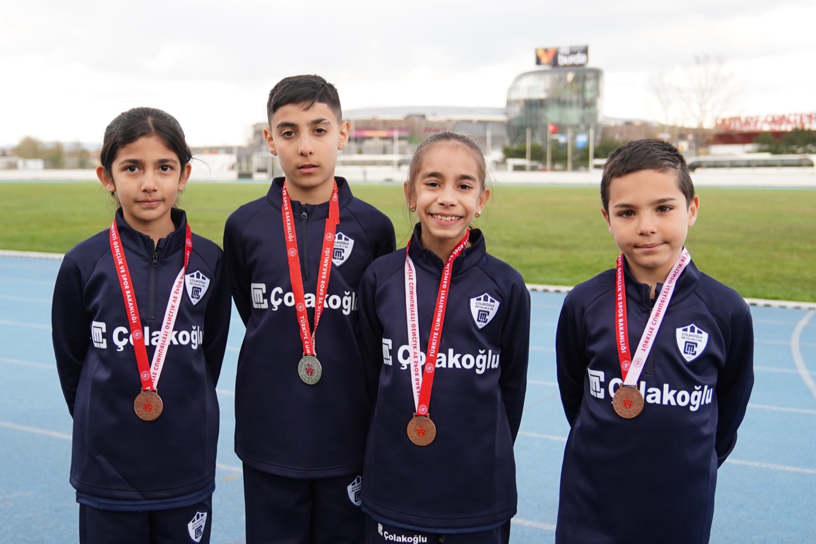 Çolakoğlu Metalurji Spor Kulübü Atletizmde Parlıyor