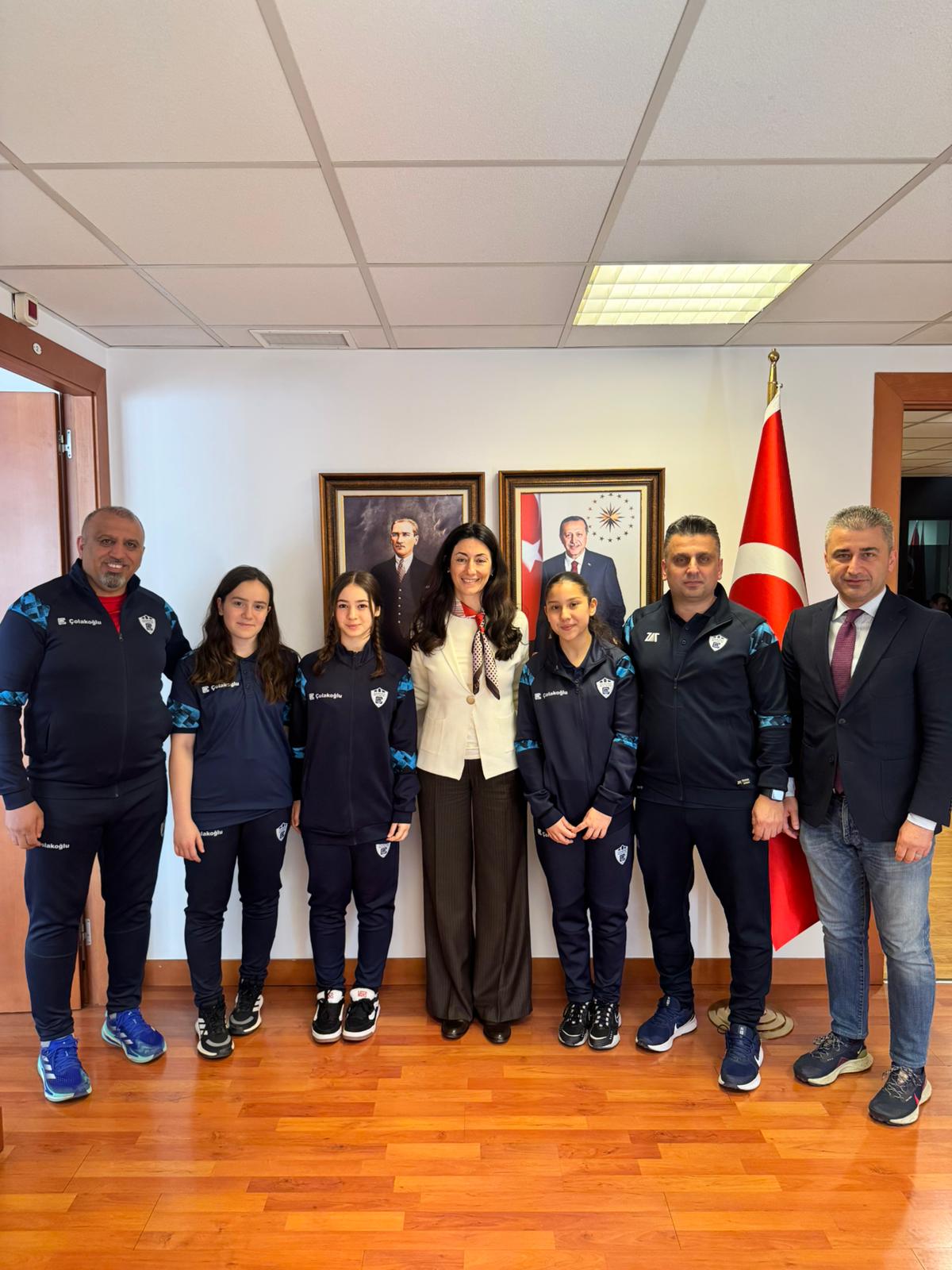 Madrid Büyükelçiliği ziyareti