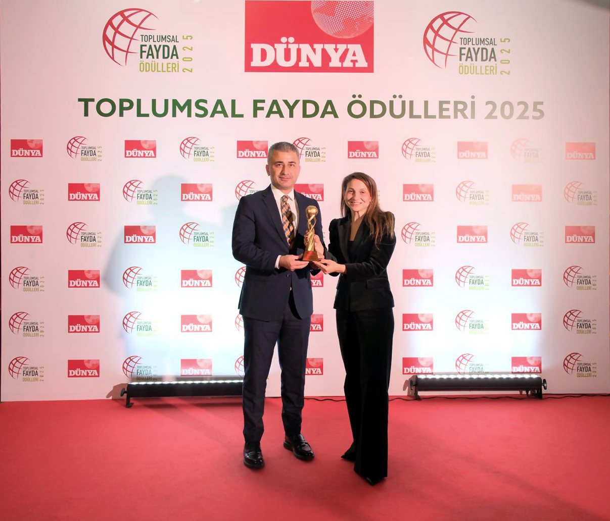 Çolakoğlu Metalurji Spor Kulübü Başarılarını Ödülle Taçlandırdı